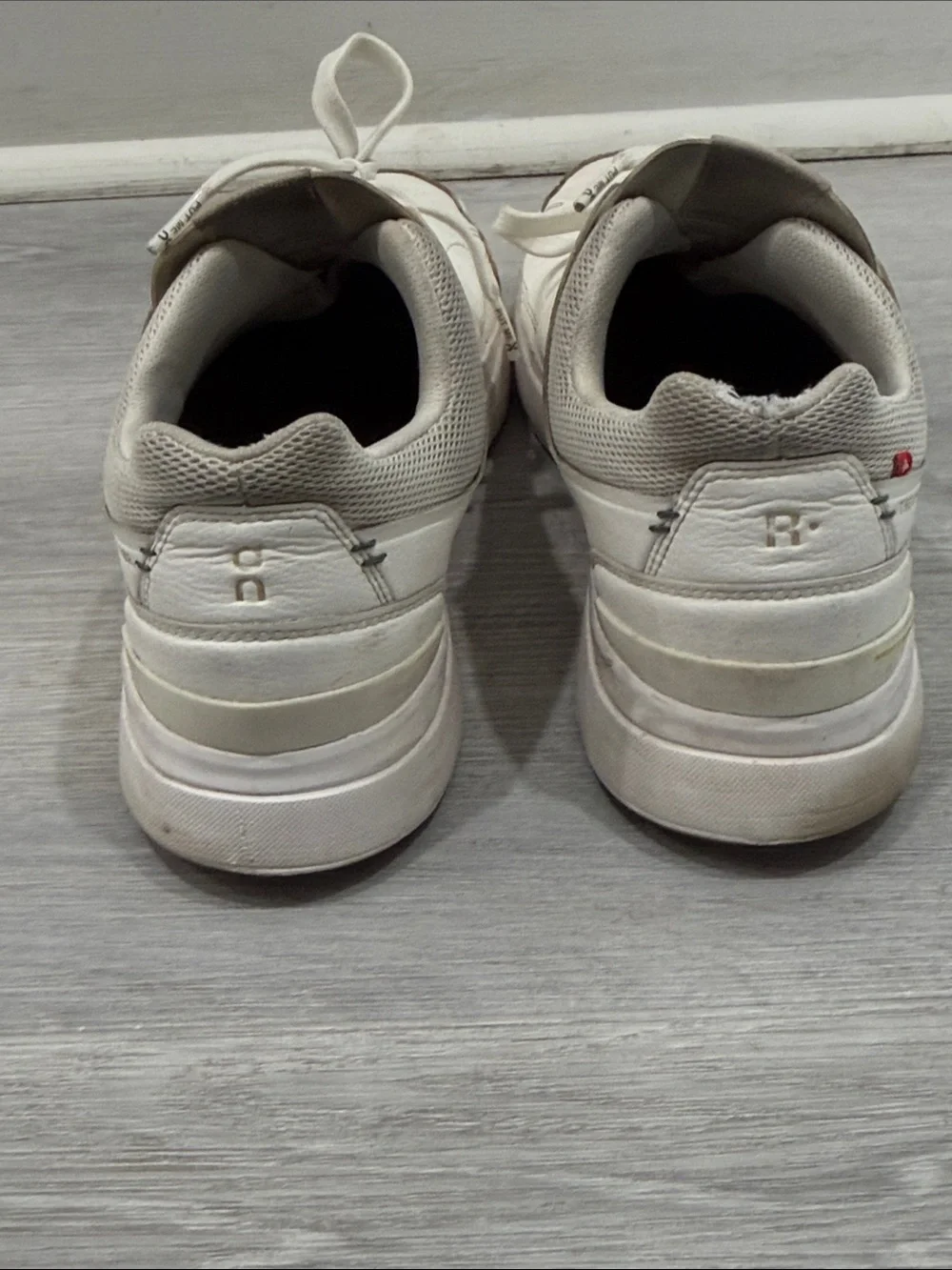 On Running White Men's Low-Top Sneakers